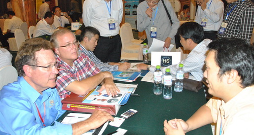 Harrison Steel Castings Company(USA)Negotiating with Suppliers