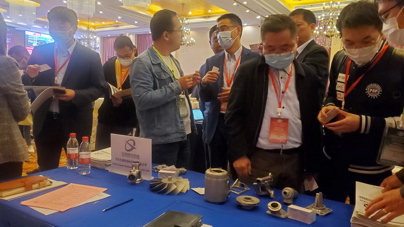Purchasers visited samples from Hebei Grande Precision Machinery Co., Ltd