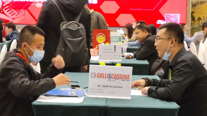 Galli & Cassina was talking with suppliers
