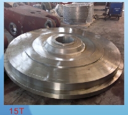 Vertical mill gearbox output flange Logo